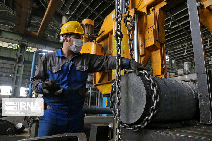 زنجیر بانک بر دست کارخانه‌ها؛ تلاش برای رهایی تولید در خراسان شمالی