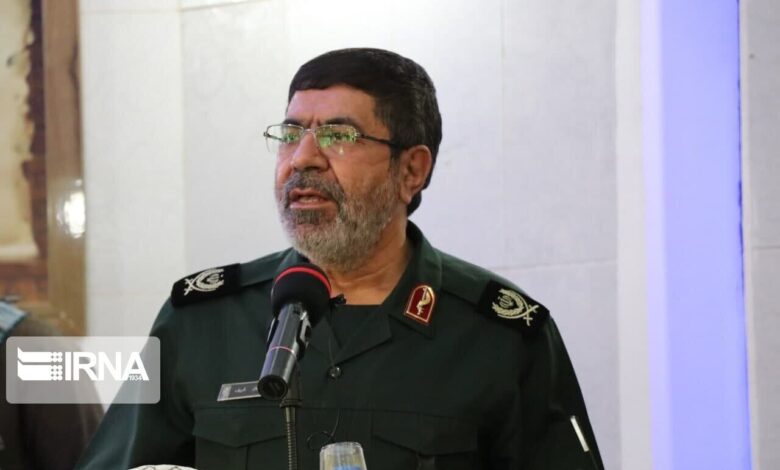 سردار شریف: دشمن در جنگ رسانه‌ای به‌دنبال ایجاد اختلاف بین مردم و مسوولان است