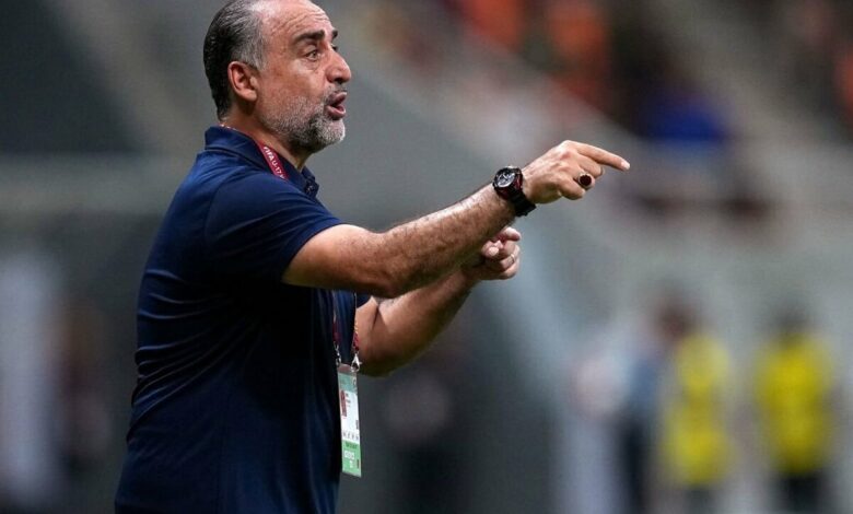 سرمربی تیم ملی فوتبال جوانان: برای ادامه کار ناتمام برگشتم/ باید خون تازهای به فوتبال تزریق شود