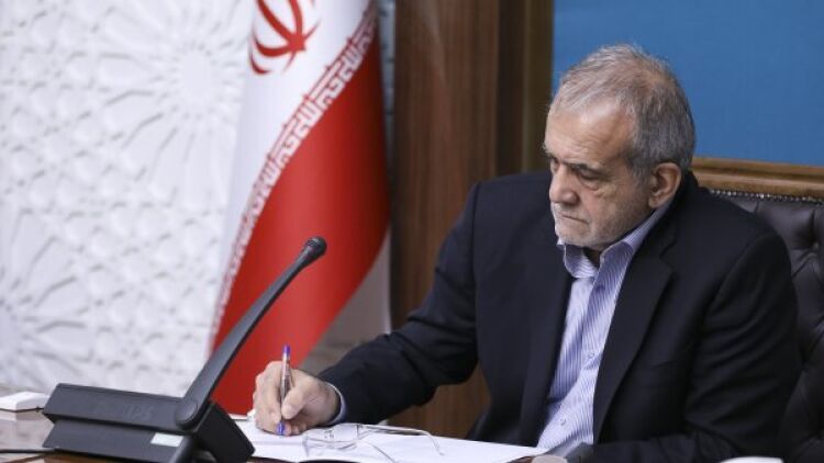 سقف سن ثبت‌نام آزمون دانشگاه فرهنگیان و تربیت دبیر شهید رجایی تا ۳۰ سال افزایش یافت