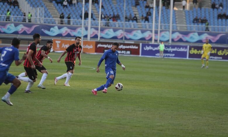 شکست ابومسلم در خانه/ تشویق هواداران فوتبال مشهدی بی‌نتیجه ماند