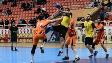 لیگ برتر هندبال مردان| سایپا با شکست سپاهان صدرنشین ماند/ ثبت اولین تساوی لیگ در اراک