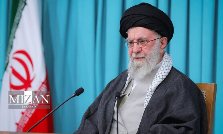 پیگیری وضعیت سلامت آقای رضا امیرخانی از سوی رهبر انقلاب